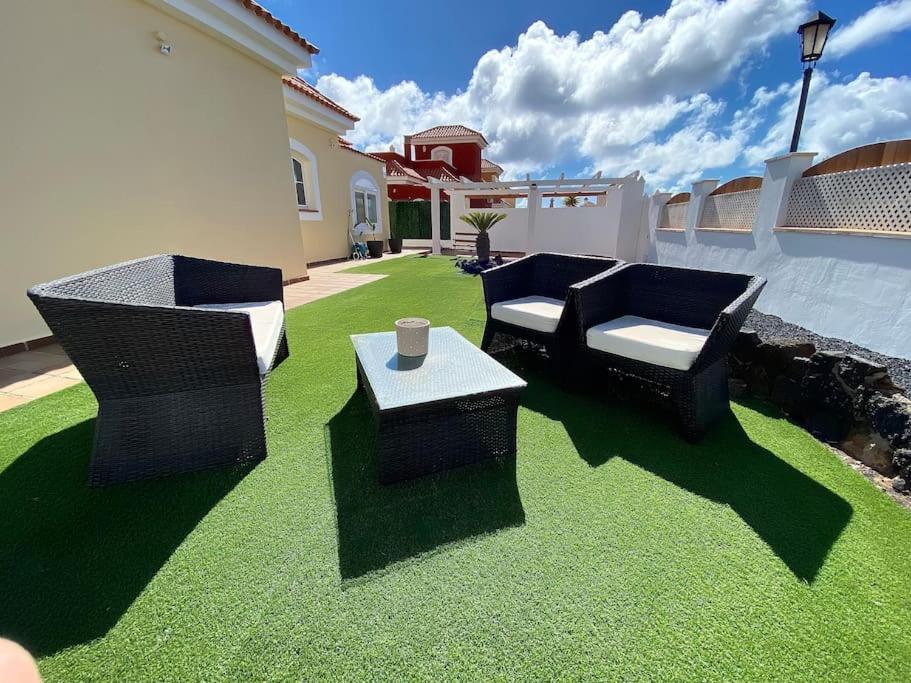 Comfortable Family House With Pool And Jacuzzi 코스타 데 안티과 외부 사진